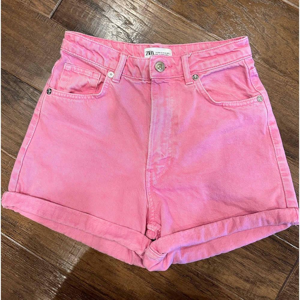 ZARA High-Waisted Mom Fit Jean Shorts
